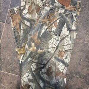 Wrangler Men's Camouflage Jeans in Brown and Gray